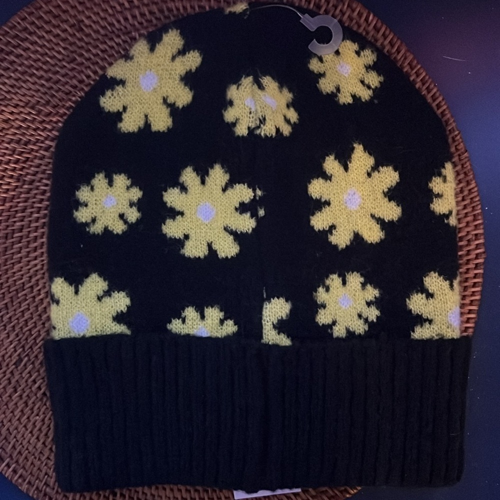 Beanie - Picture 2 of 3
